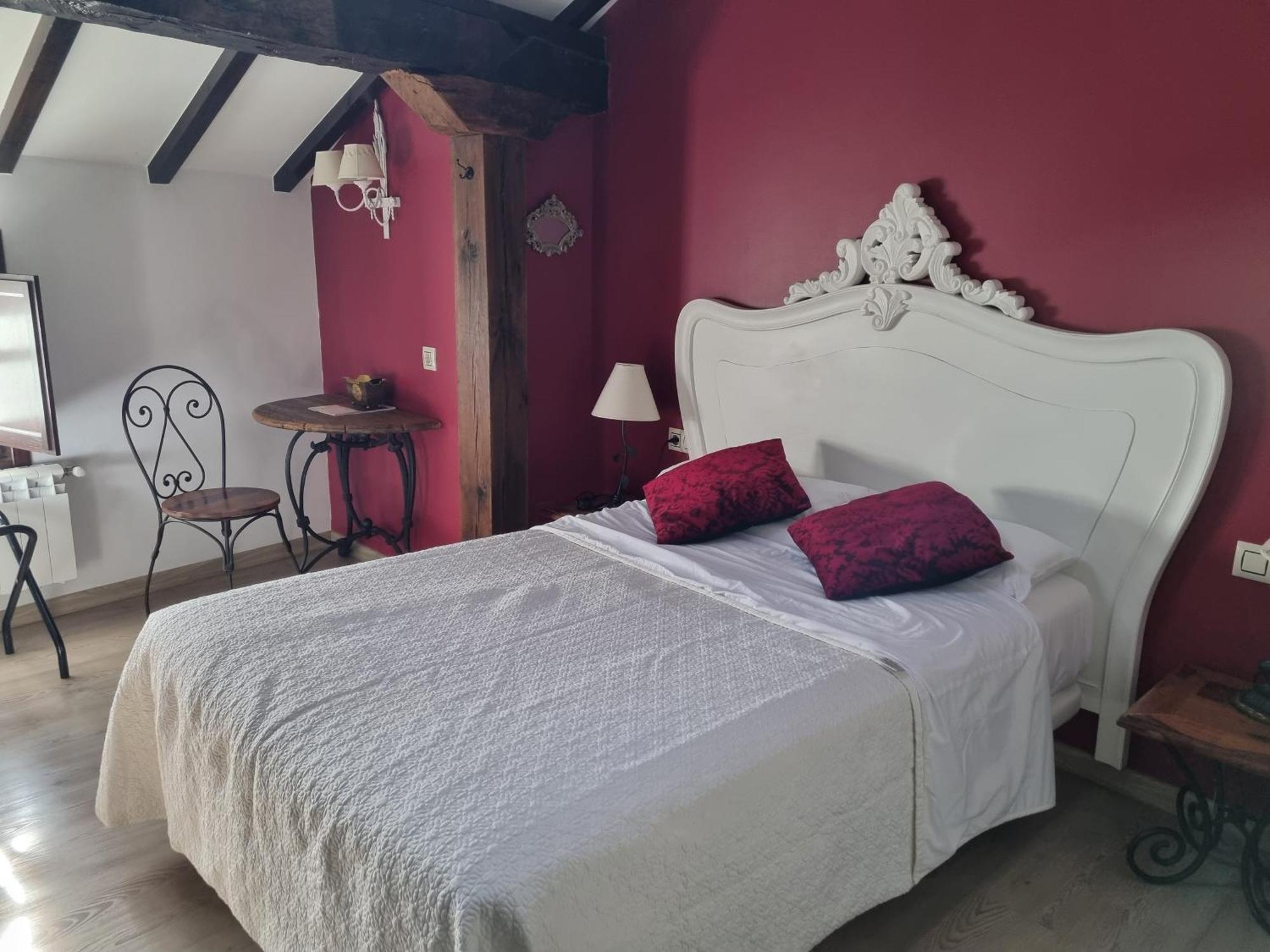 Hotel Rural La Casa Encanto Espinosa De Los Monteros Ngoại thất bức ảnh