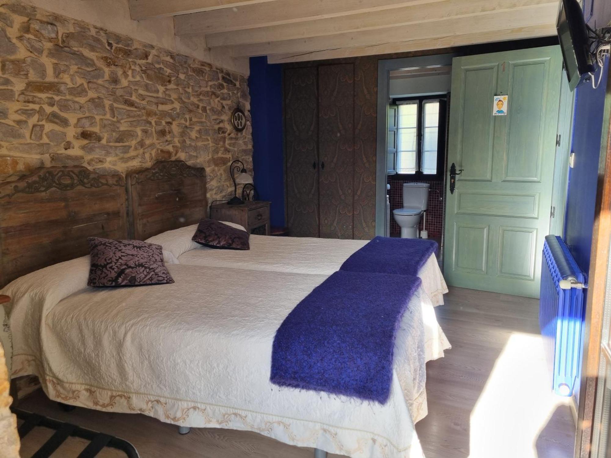 Hotel Rural La Casa Encanto Espinosa De Los Monteros Ngoại thất bức ảnh